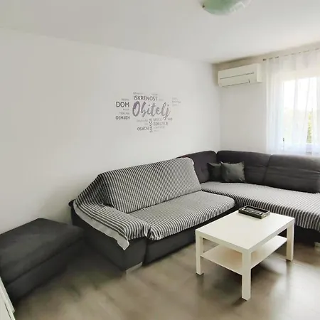 Jan 2+2 With Balcony